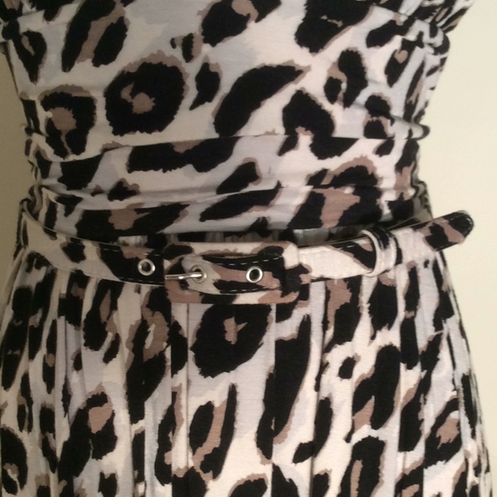 Gorg Bb Dakota Animal Print Dress! Only Worn Once! View 6